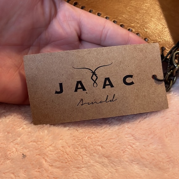 JA AC - Picture 10 of 13